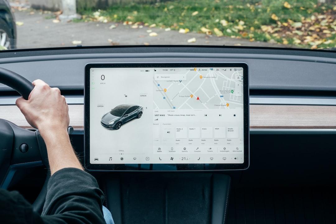 Automotive UX/UI | User Research | User Interface for Autos