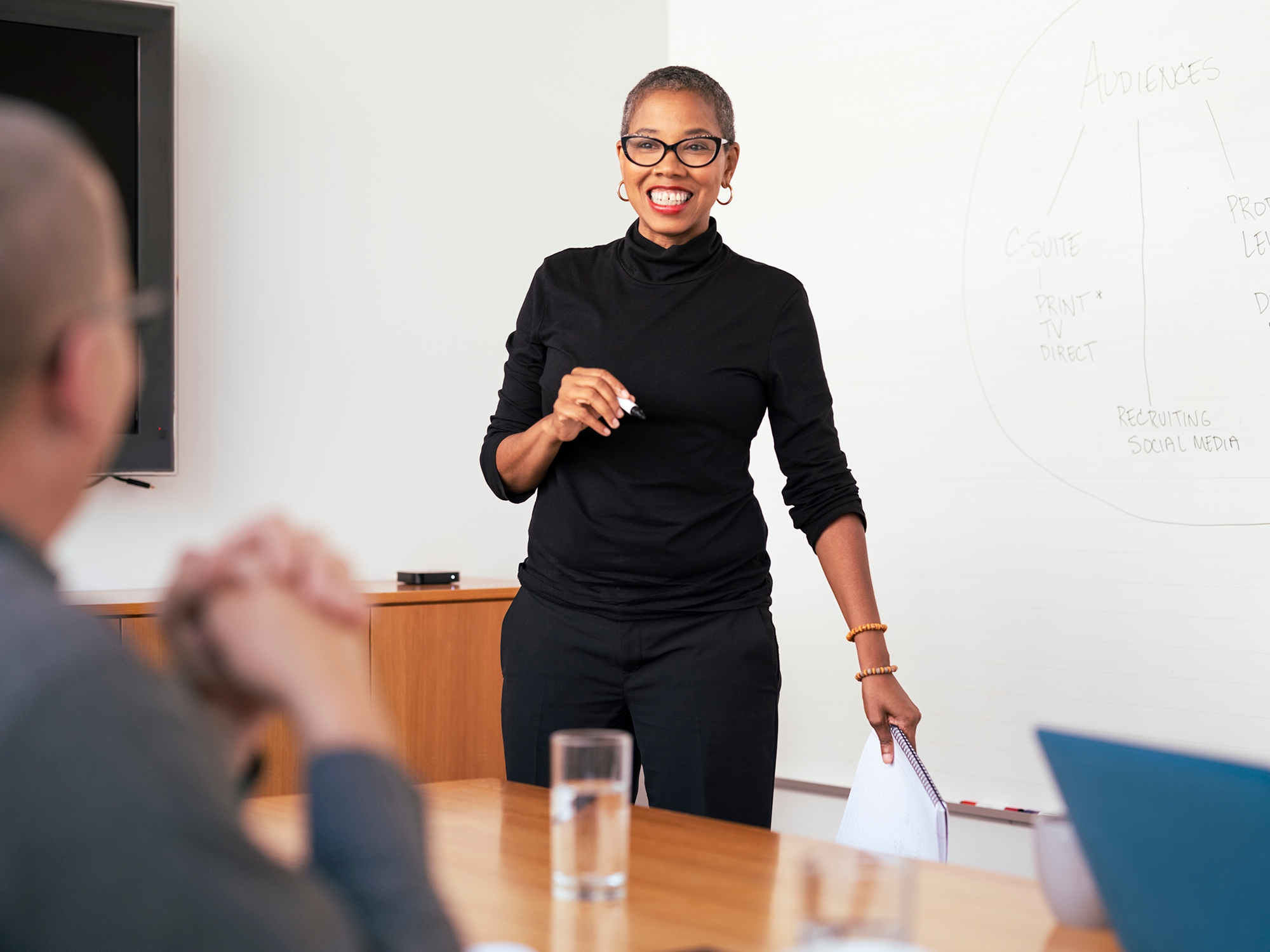 Executive in meeting, Alma