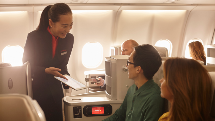 Iberia Airlines boosts CX by scaling research with UserTesting, creating a centralized hub and driving insight-led innovation across the organization.